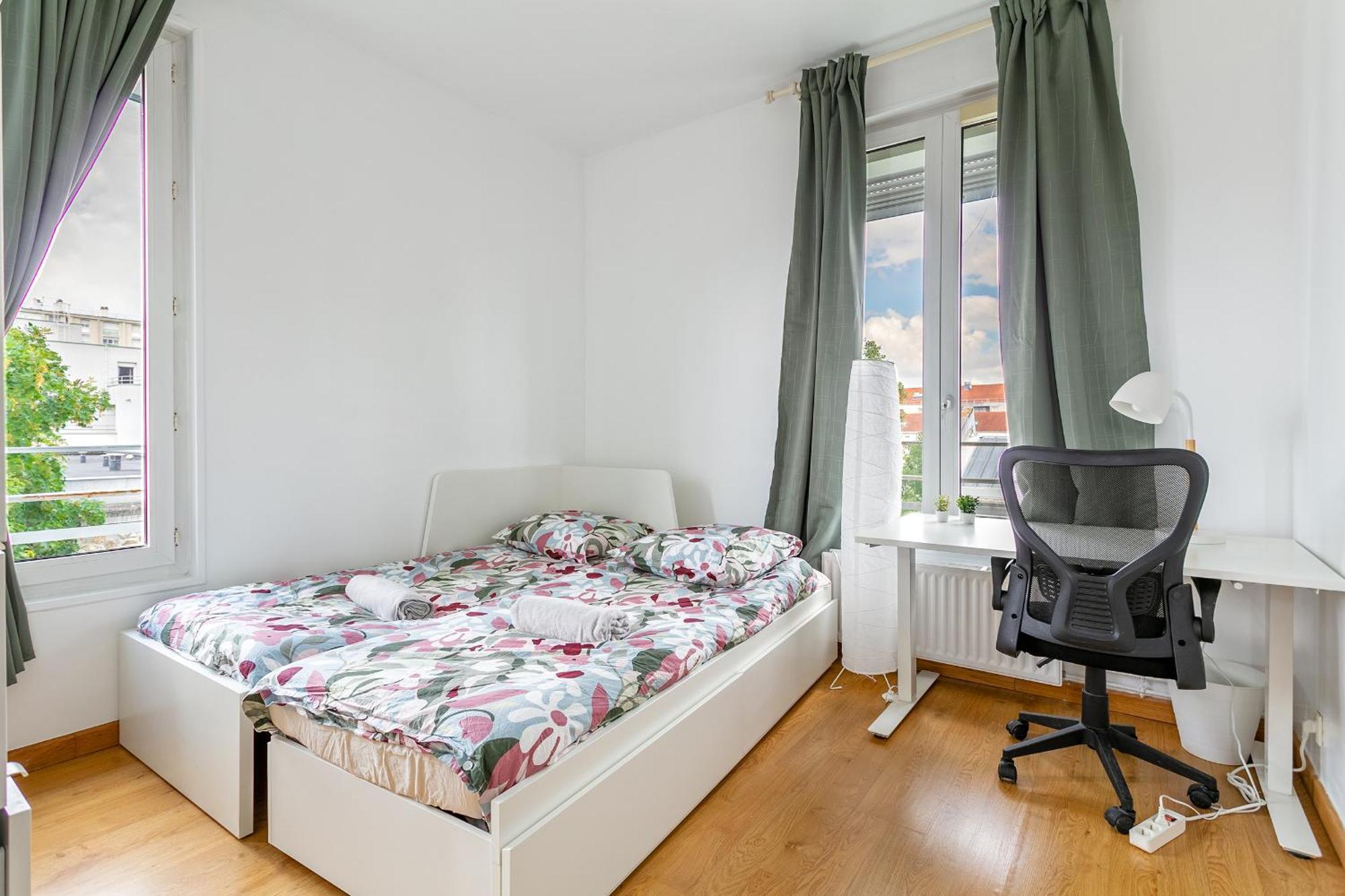 Appartement Parisian Penthouse With Large Terrasse à Pierrefitte-sur-Seine Extérieur photo